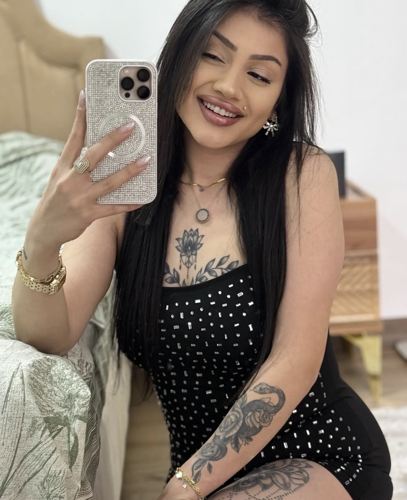 Dağpınar Gerçek Bayan Escort Bayan İpek