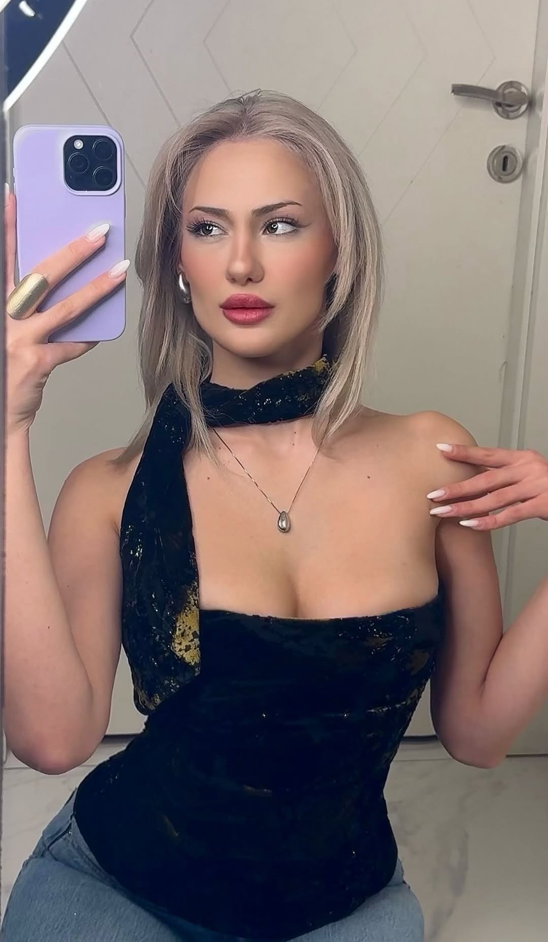 Kayacık Efsanevi İlişki Bayan Escort Okyanus